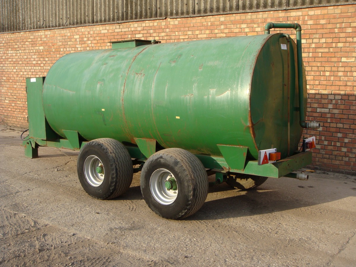 Agri Tek Water bowser | Telephone: 01205 750367