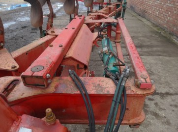 Kverneland LO-85-300