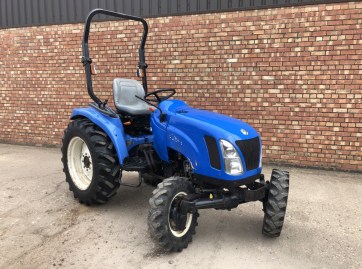 New Holland Boomer 2030