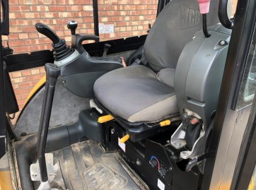 JCB 8030