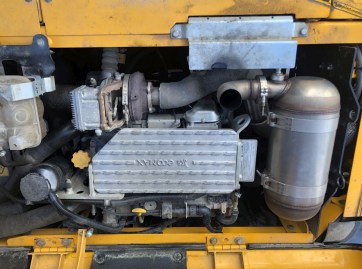 JCB JS130