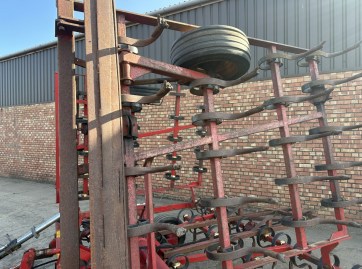 Vaderstad Spring Tine Cultivator 