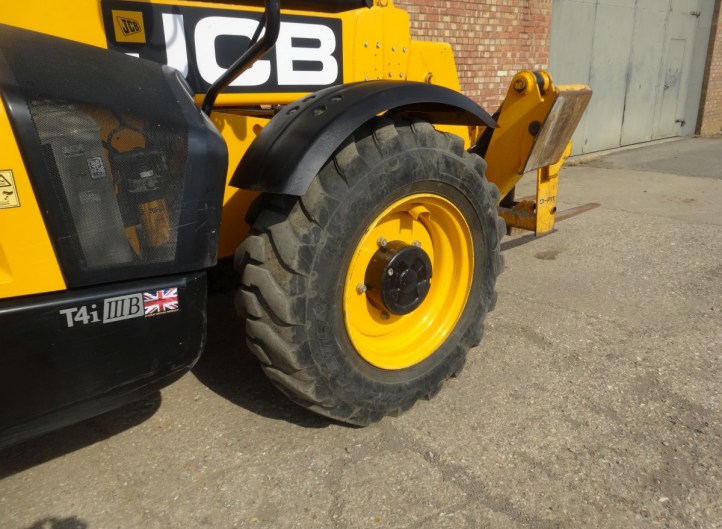 JCB 535-125