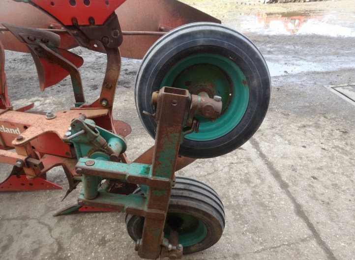 Kverneland LO-85-300