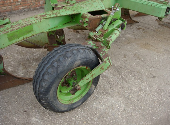 Dowdeswell DP160S