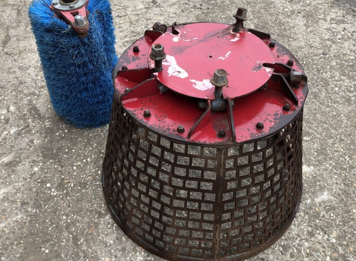 Lloyd Rotary Screening Bucket
