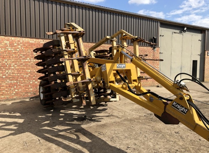 Knight Triple Press