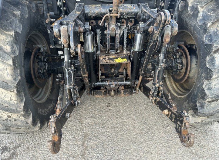 JCB 3185