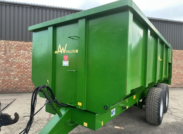 A W Trailer
