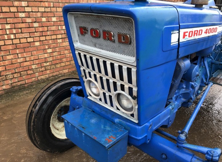 Ford 4000