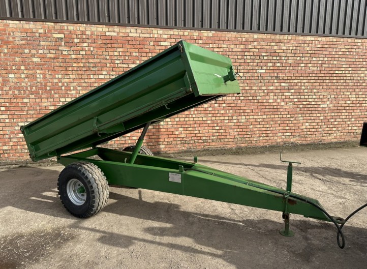 2T TIPPING TRAILER