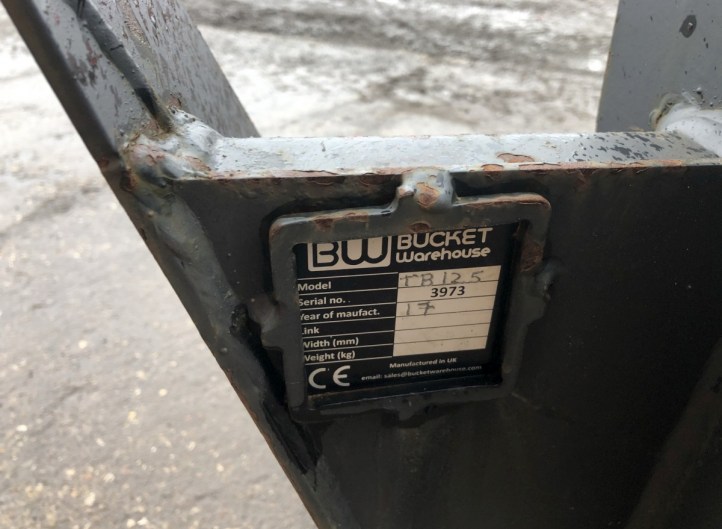 Bucket Warehouse V Bucket